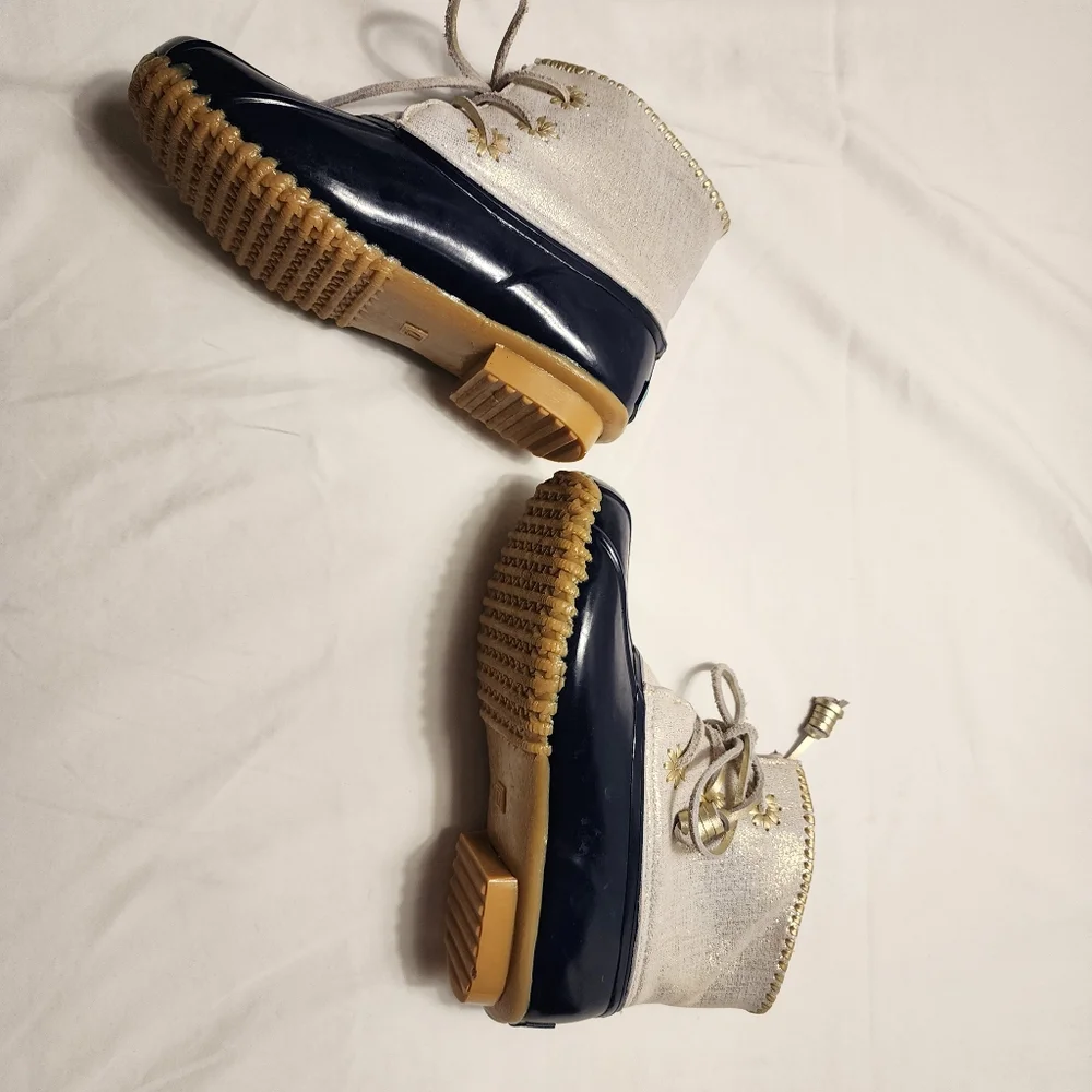 Women's Navy and Cream‎ Winter Boots